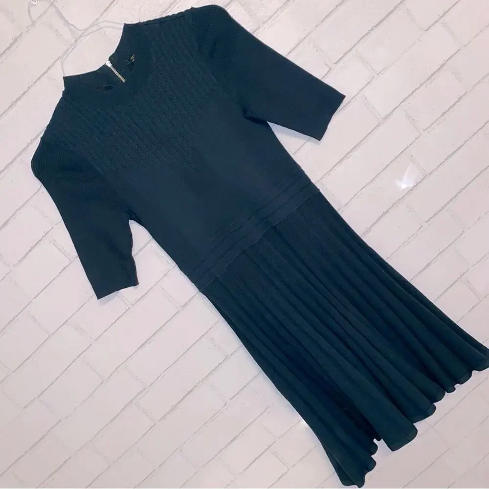Ted Baker $289 Olivinn Stitch Detail Sweater Dress Green Pleated Skirt TB2 =US 6
